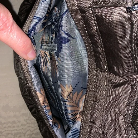 Lug Scuttle RFID Tote - Picture 8 of 12